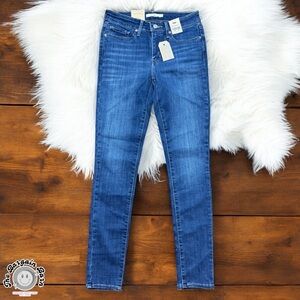 Levi’s 711 Skinny Women’s Blue Story Medium Wash Stretch Denim Jeans (27x30) NWT